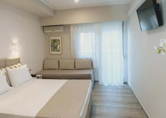 Ammos Beach Seaside Luxury Suites